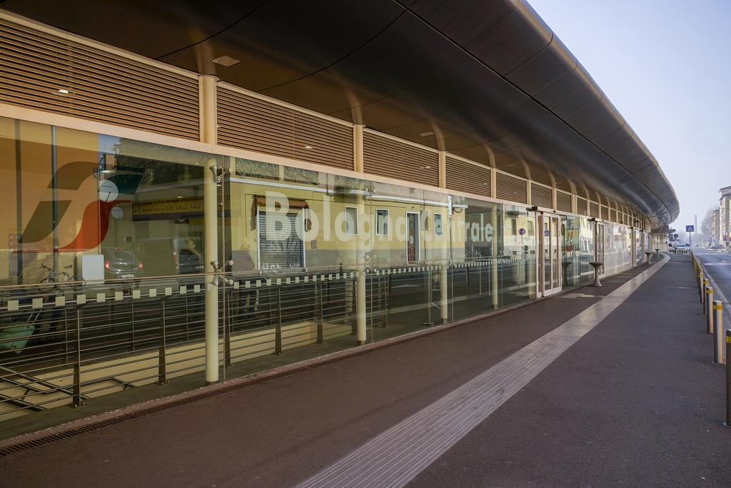 Residence Railway By Studio Vita Bolonya Dış mekan fotoğraf